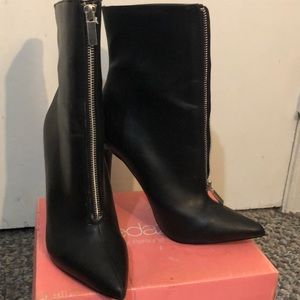 Ivy Black Booties
